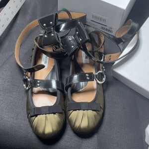 Moschino ballerino flat with wrap around ankle straps in green size 37 IT 7 US